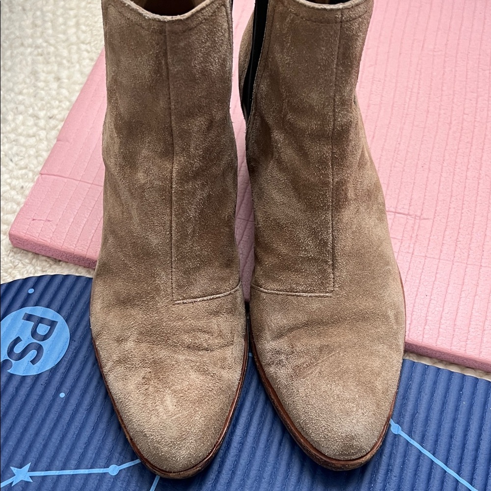 rag & bone Tan Suede Chelsea Ankle Boots